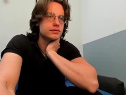 Screen Grab from valo_cross