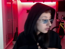 Screen Grab from vandalovee