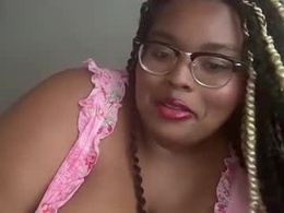 Screen Grab from vanessaskyies