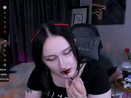 Screen Grab from vanillabuns_