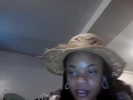 Screen Grab from vanillaluvkiss