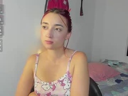 Screen Grab from velvet_00