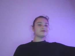 Screen Grab from velveted_ivy