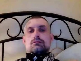 Screen Grab from viciouzz1