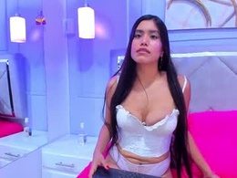 Screen Grab from vicky_milk