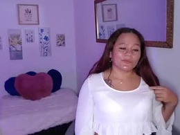 Screen Grab from victoria__777