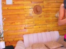 Screen Grab from victoria_mk