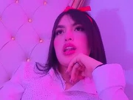 Screen Grab from viicky_tay