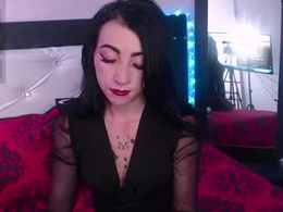 Screen Grab from viiiolett_