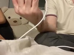 Screen Grab from viktorandpenny