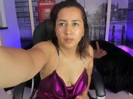 Screen Grab from viky_roos