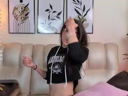 Screen Grab from violeta_foxz