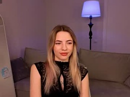 Screen Grab from vivienn_rose