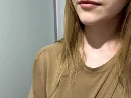 Screen Grab from viviennewanko