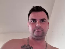 Screen Grab from vladko1995xx