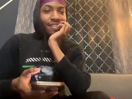 Screen Grab from vonnieeb2x