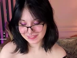 Screen Grab from wandy_di