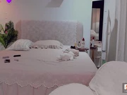 Screen Grab from whitehelenn