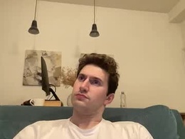 Screen Grab from whoresomeharry