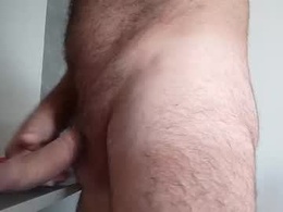 Screen Grab from wiilbearbigcock