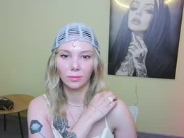 Screen Grab from willow_ww