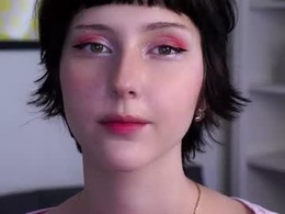 Screen Grab from winniecohn