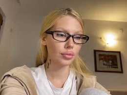 Screen Grab from wonderladyy