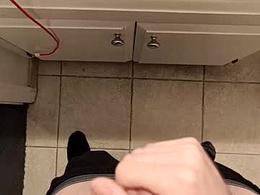 Screen Grab from worldatlarge82