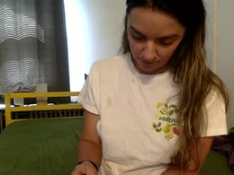 Screen Grab from wurmgurl420