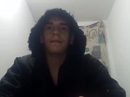 Screen Grab from xandressex