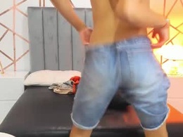 Screen Grab from xavier_fox_