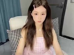 Screen Grab from xiaoleer