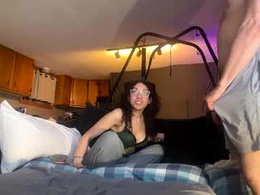 Screen Grab from xx2021couplexx