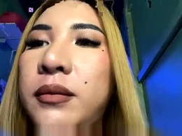 Screen Grab from xxsassyfox