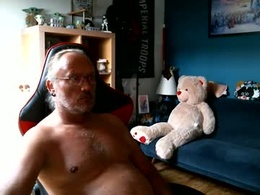 Screen Grab from yakamoneyedju