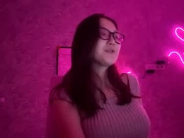 Screen Grab from yangstauch