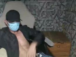 Screen Grab from your_manlover