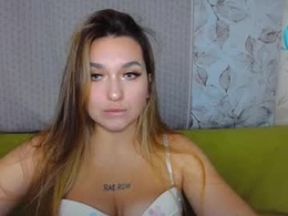 Screen Grab from youremily_xx
