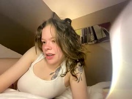 Screen Grab from yourenglishrosexo