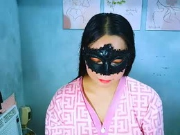 Screen Grab from yourgoddesskim