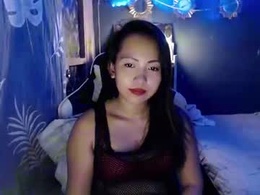 Screen Grab from yourloving_maris