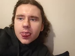 Screen Grab from yourpantyhosesla_ve