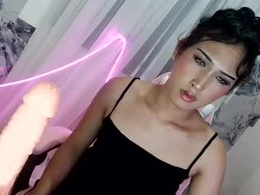 Screen Grab from yoursexyslutt