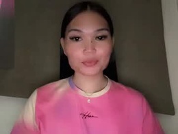 Screen Grab from yrdrmgrl_jennie26