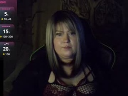 Screen Grab from yuliiared