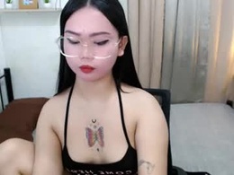 Screen Grab from yumeko_leighn