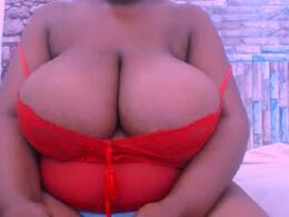 Screen Grab from yumyyboobsxxx