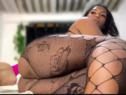 Screen Grab from yuyipzo