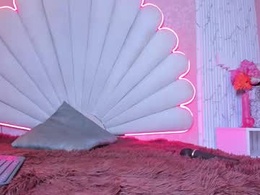 Screen Grab from yvi_taylor