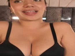Screen Grab from zaira_bonny